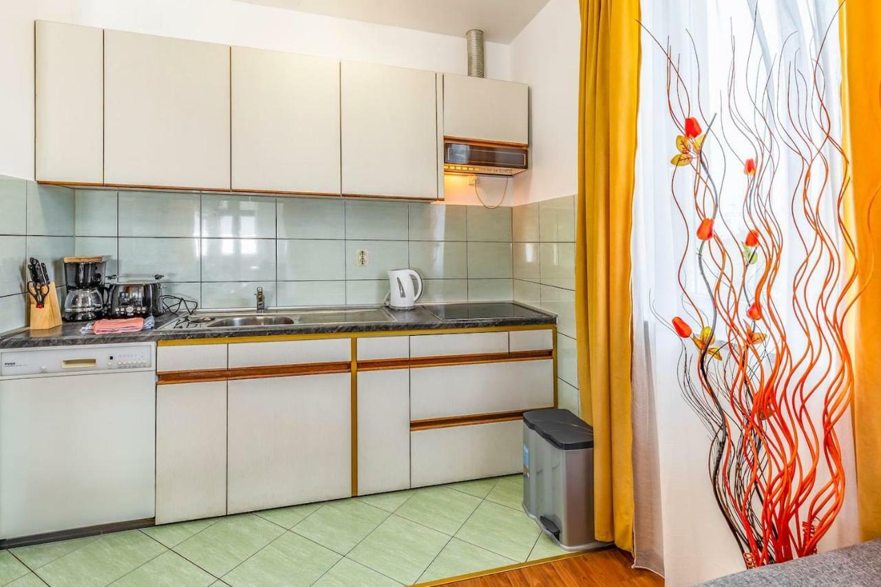 All Seasons Apartment Póla Kültér fotó